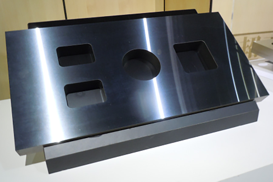 半導体用封止金型の溝加工