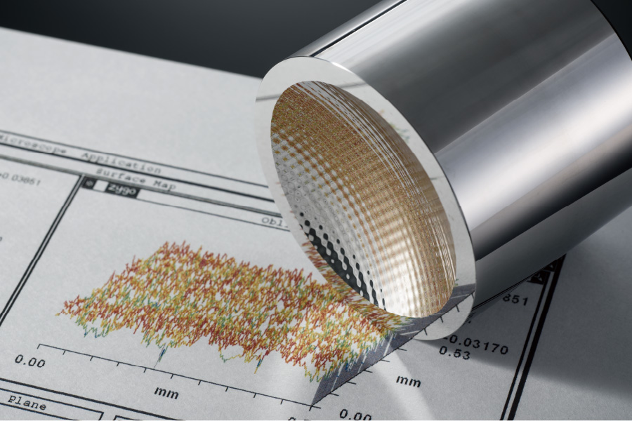 STAVAX材への三次元形状の加工（楕円振動切削加工）