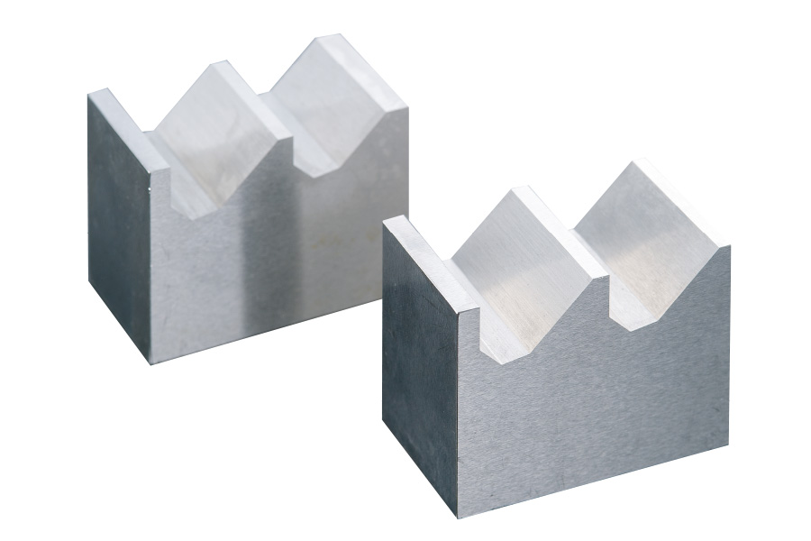 超精密ハイレシプロ総型成形研削盤 ZGP-15