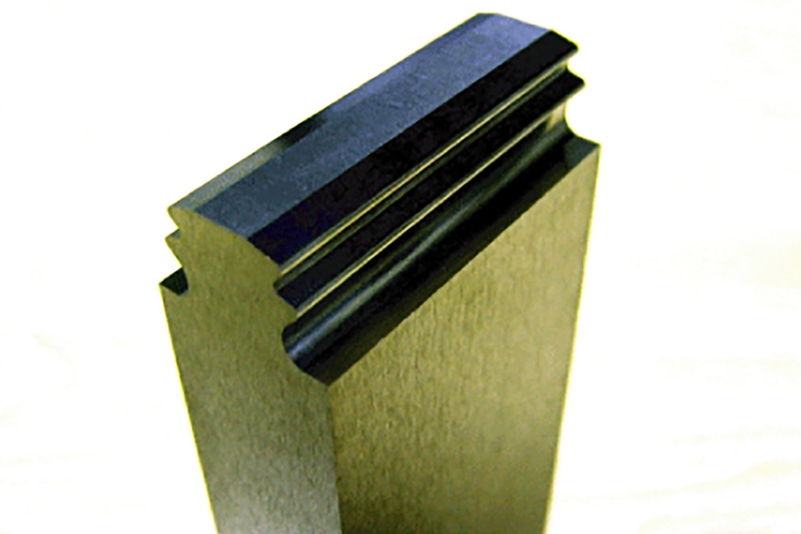 インコネルの総型成形研削加工　その１