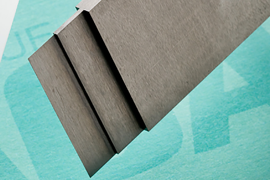 超硬材料の極薄研削加工