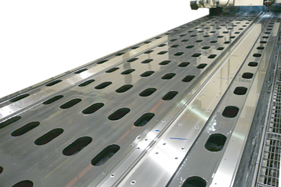 大型部品の平面研削